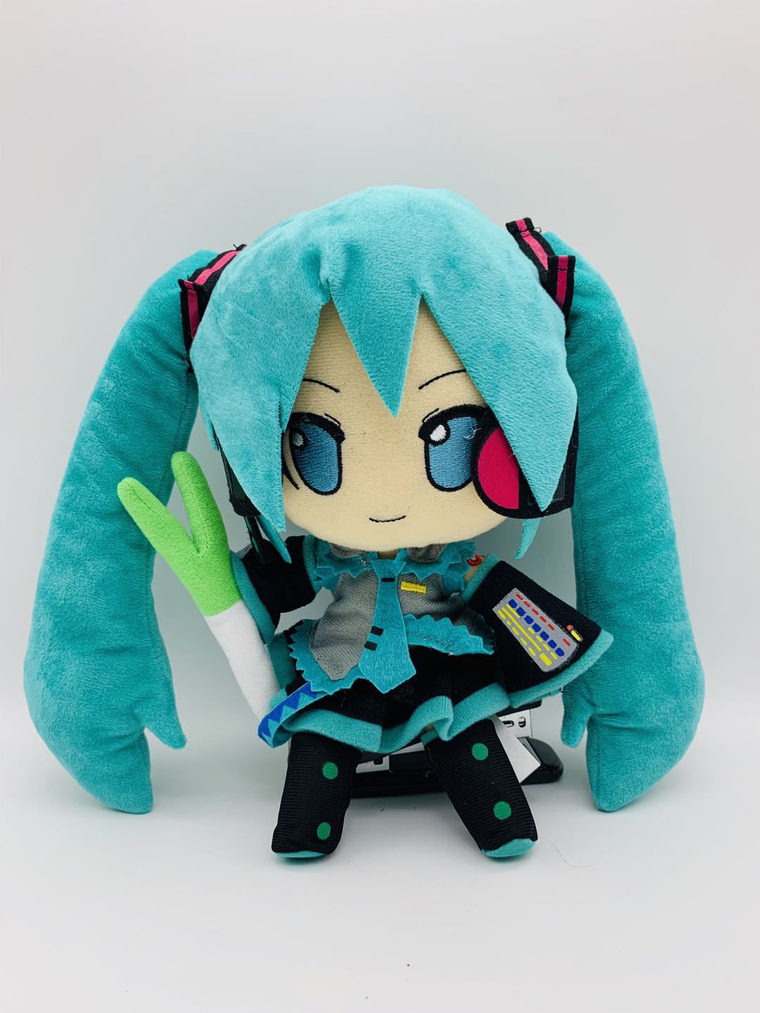 30cm Large Standing Green Holding Onion Sound