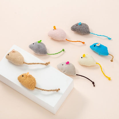 Cat toys, simulated plush mice, relieve boredom, interact with each other, and provide pet products